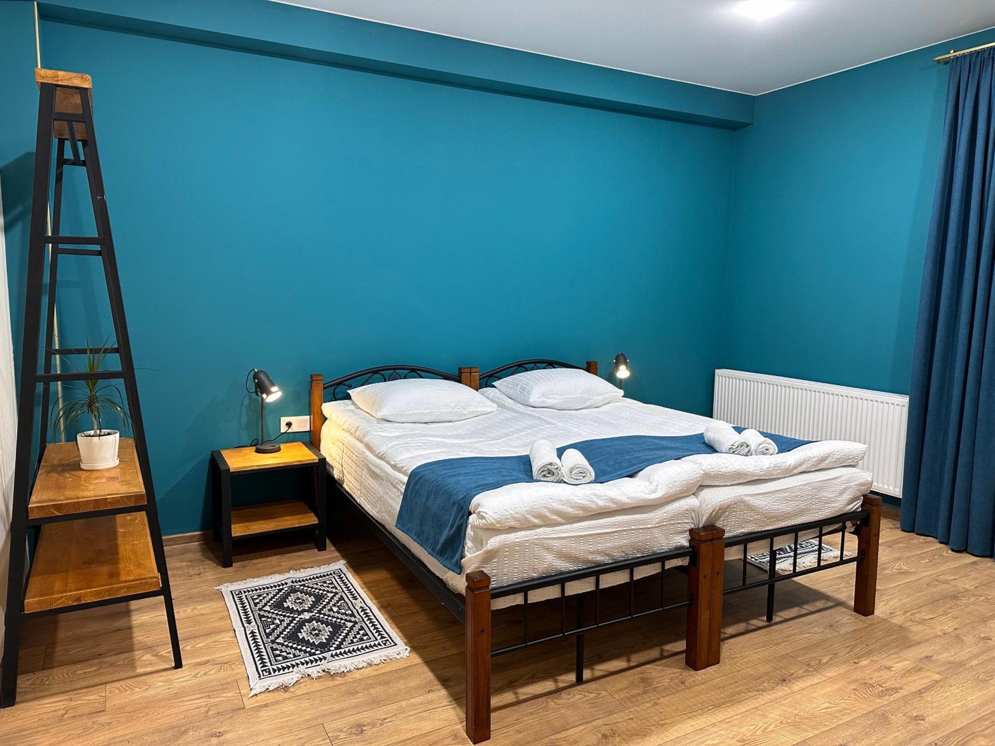 Hotel Mountime Kazbegi Экстерьер фото